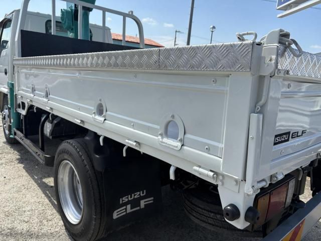 ISUZU ELF 2009