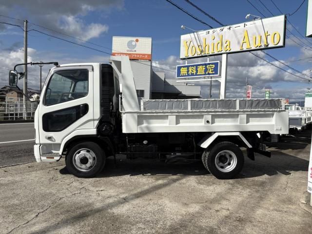 MITSUBISHI FUSOU FIGHTER 2011