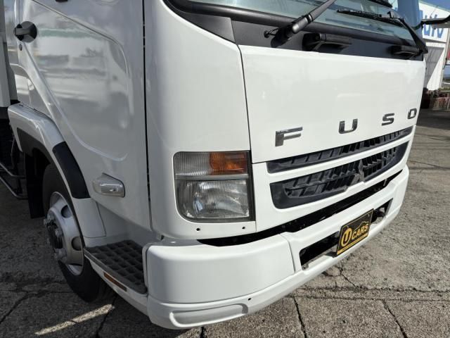 MITSUBISHI FUSOU FIGHTER 2011