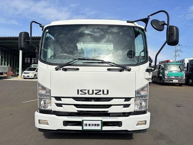 ISUZU FORWARD 2016