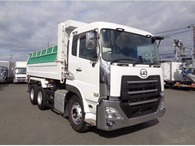 NISSAN DIESEL Quon 2021