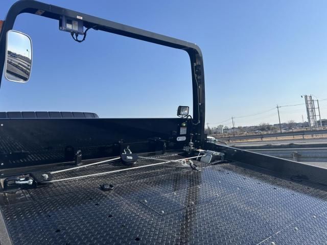 MITSUBISHI CANTER 2025