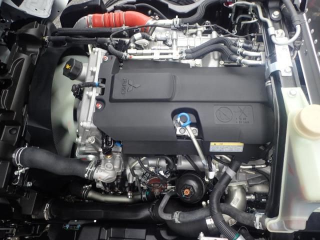 MITSUBISHI CANTER 2024