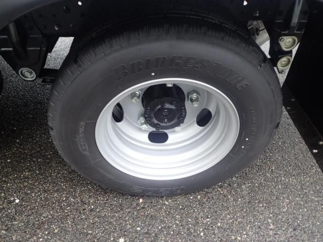 MITSUBISHI CANTER 2024