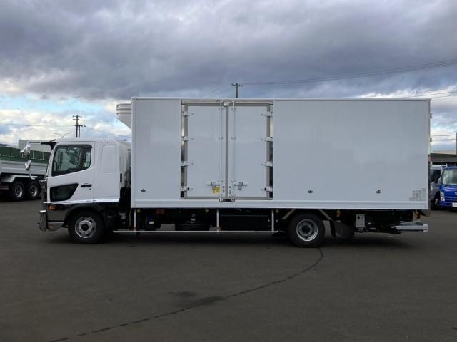 HINO RANGER 2025