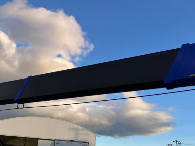 MITSUBISHI CANTER 2025