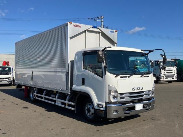 ISUZU FORWARD 2022