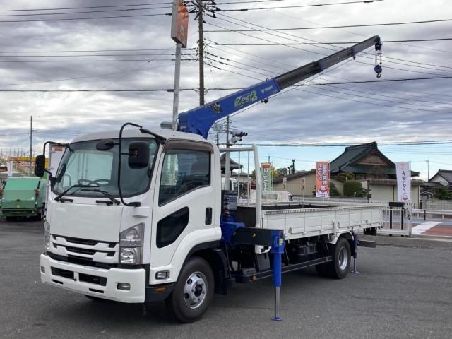 ISUZU FORWARD 2016