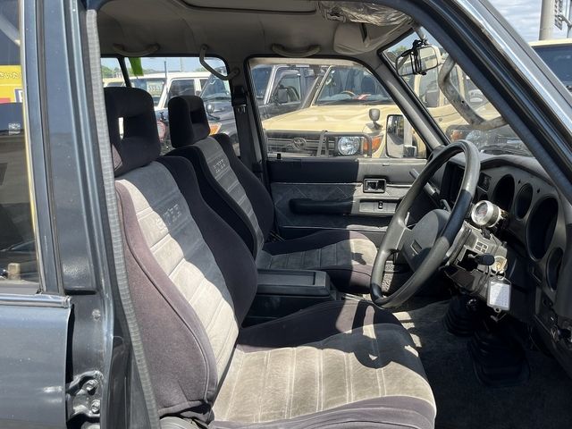 TOYOTA LANDCRUISER van 1988