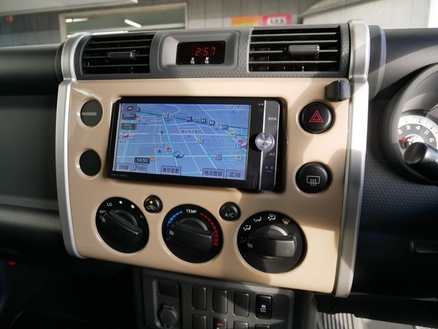 TOYOTA FJ CRUISER 4WD 2012