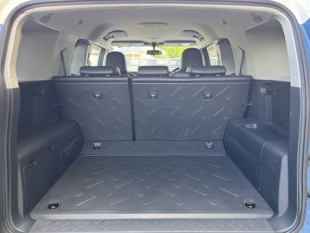 TOYOTA FJ CRUISER 4WD 2013