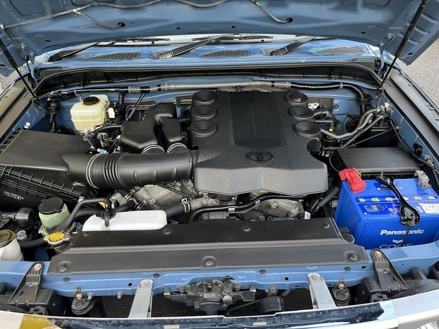 TOYOTA FJ CRUISER 4WD 2013