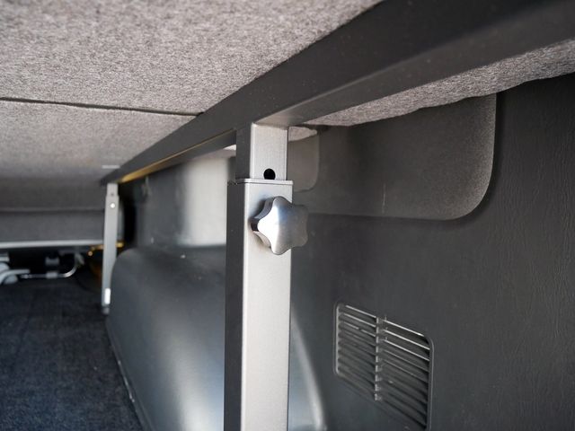 TOYOTA HIACE van 4WD 2022