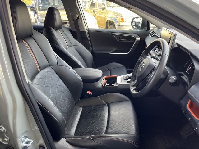 TOYOTA RAV4 4WD 2021