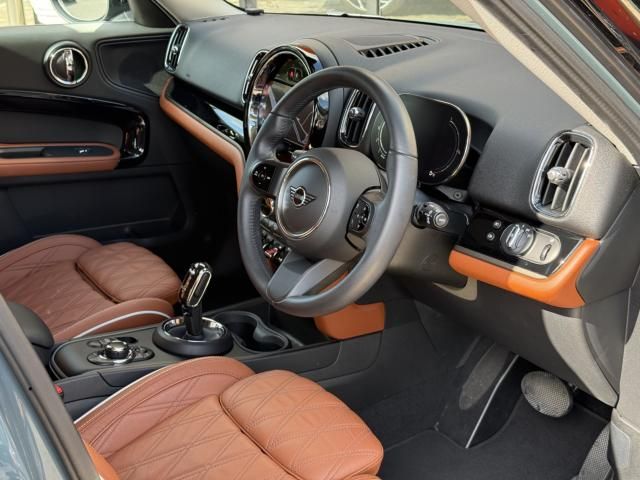 BMW MINI COOPER D CROSSOVER 2022