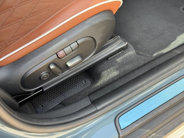 BMW MINI COOPER D CROSSOVER 2022