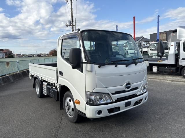 HINO DUTRO 2020
