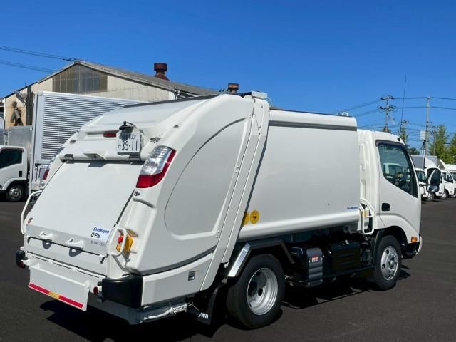 HINO DUTRO 2025