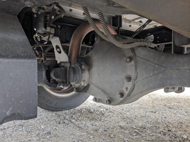 MITSUBISHI CANTER 2023