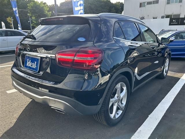 MERCEDES BENZ MERCEDES BENZ GLA class 2019