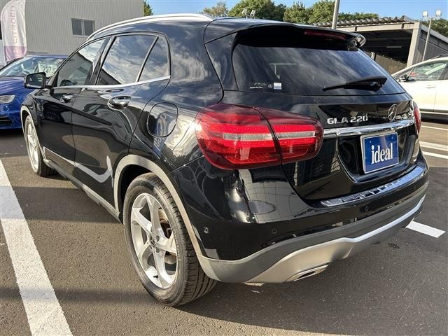 MERCEDES BENZ MERCEDES BENZ GLA class 2019