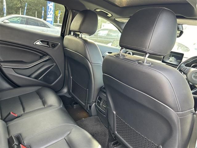 MERCEDES BENZ MERCEDES BENZ GLA class 2019