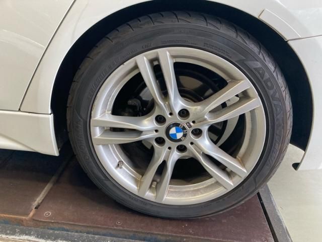 BMW BMW 3series sedan 2013