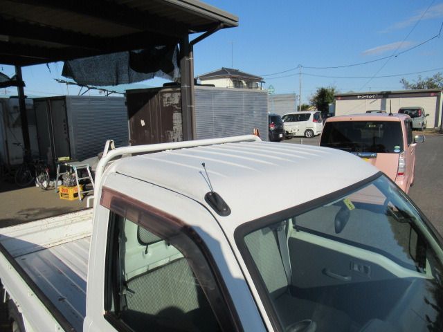 DAIHATSU HIJET dump 4WD 1997