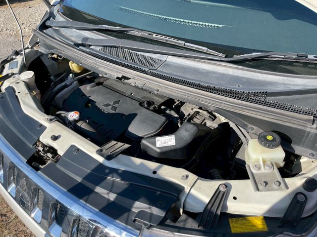 MITSUBISHI DELICA D:5 2WD 2010