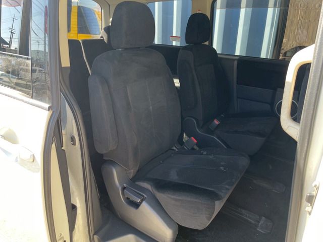 MITSUBISHI DELICA D:5 2WD 2010