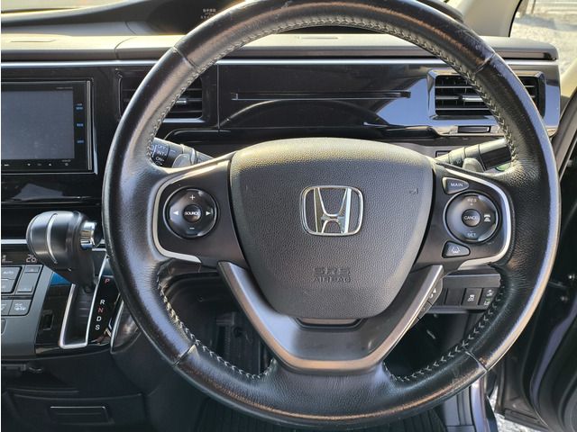 HONDA STEPWAGON SPADA 2015