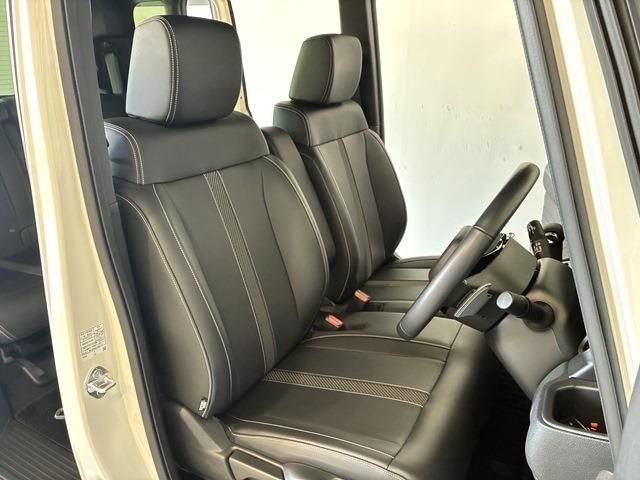 HONDA N BOX CUSTOM 2023