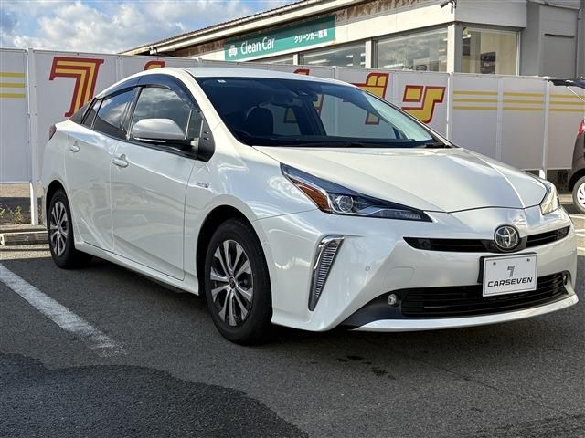 TOYOTA PRIUS 4WD 2020