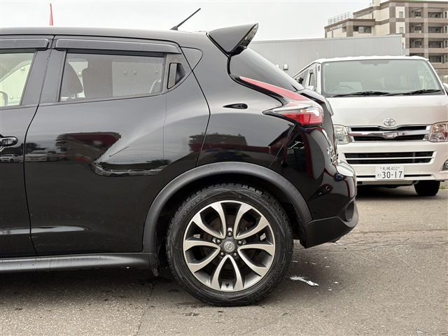 NISSAN JUKE 4WD 2015