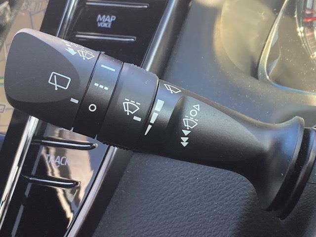 TOYOTA HARRIER 4WD 2018