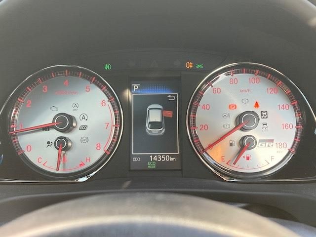 TOYOTA HARRIER 4WD 2018