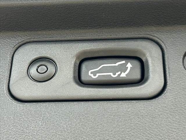 MITSUBISHI DELICA D:5 4WD 2025