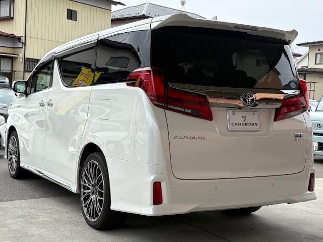 TOYOTA ALPHARD hybrid 4WD 2020