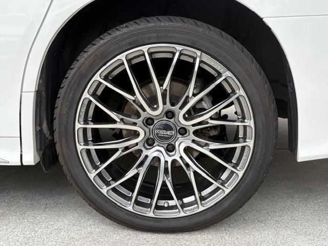 TOYOTA ALPHARD hybrid 4WD 2020