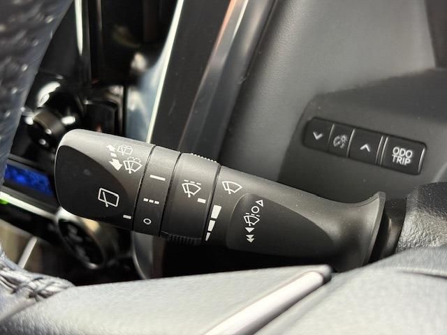 TOYOTA ALPHARD hybrid 4WD 2020