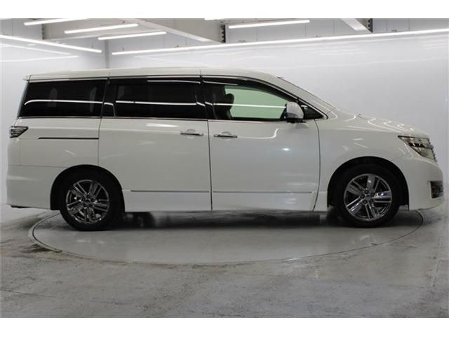 NISSAN ELGRAND 2014