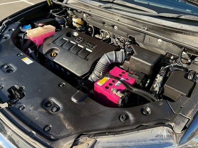 TOYOTA HARRIER 4WD 2015