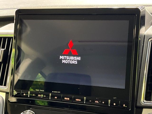 MITSUBISHI DELICA D:5 4WD 2024