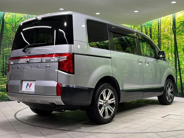 MITSUBISHI DELICA D:5 4WD 2024