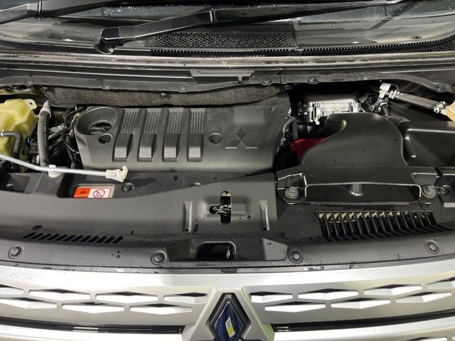 MITSUBISHI DELICA D:5 4WD 2024