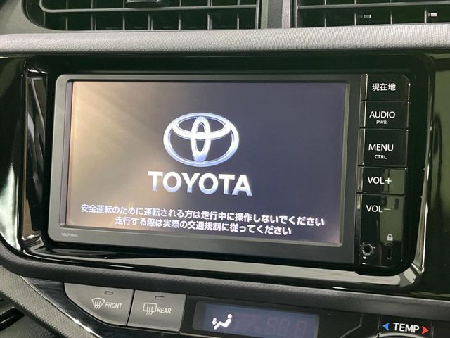 TOYOTA AQUA 2015