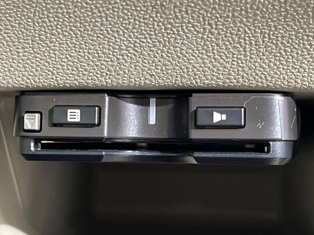 DAIHATSU CAST STYLE 2017