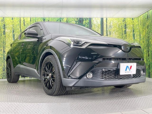 TOYOTA C-HR 2017
