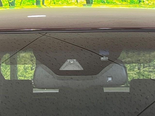 TOYOTA HARRIER HYBRID 2015