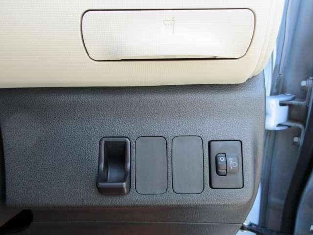 DAIHATSU MIRA Cocoa 2011